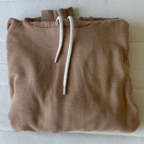 AERIE SWEATSHIRT - SIZE M - Picture 1 of 3